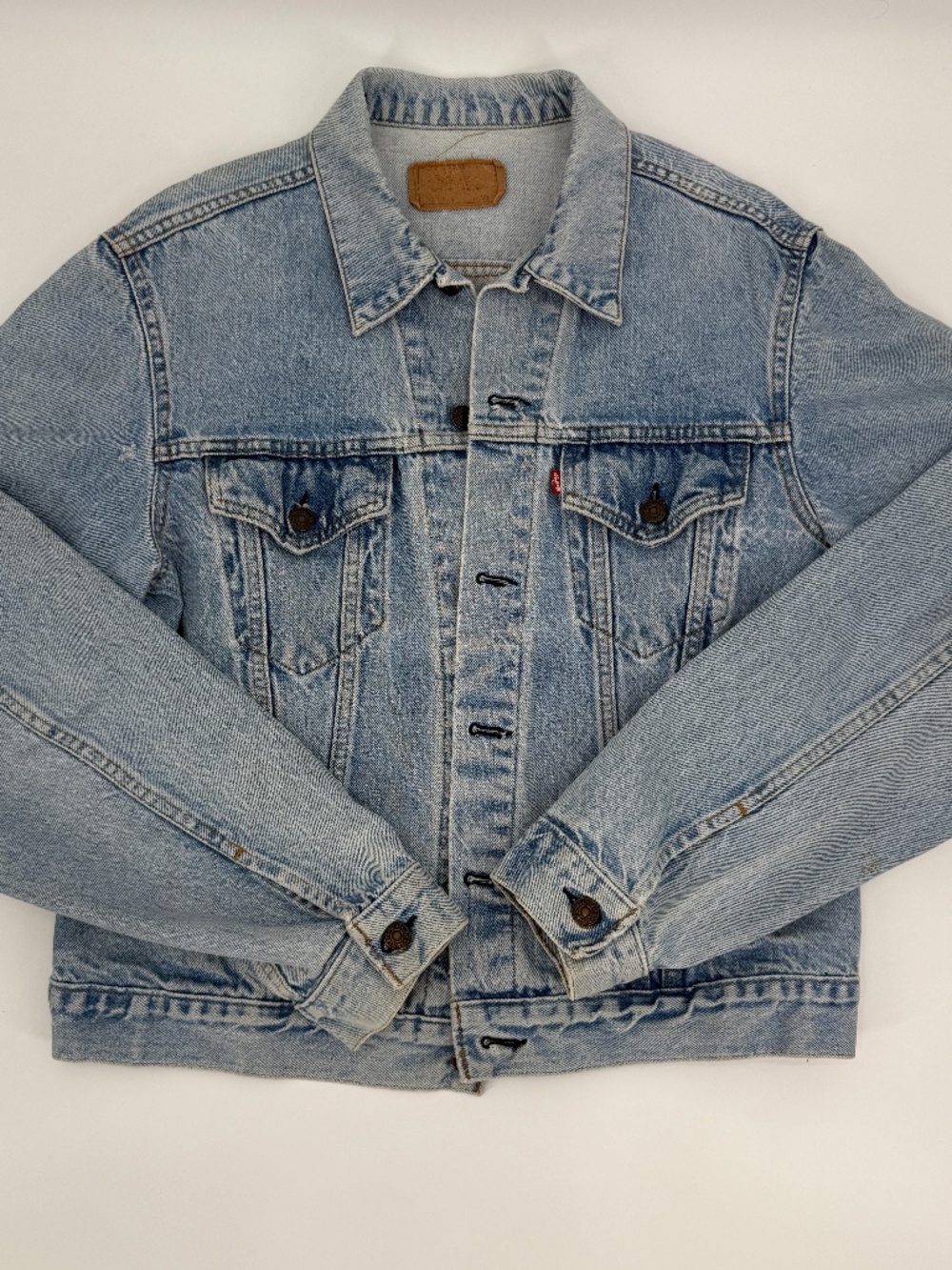 Vintage 80s 90s Levi's Made USA Light Wash Denim Trucker Jacket Men S  Women L